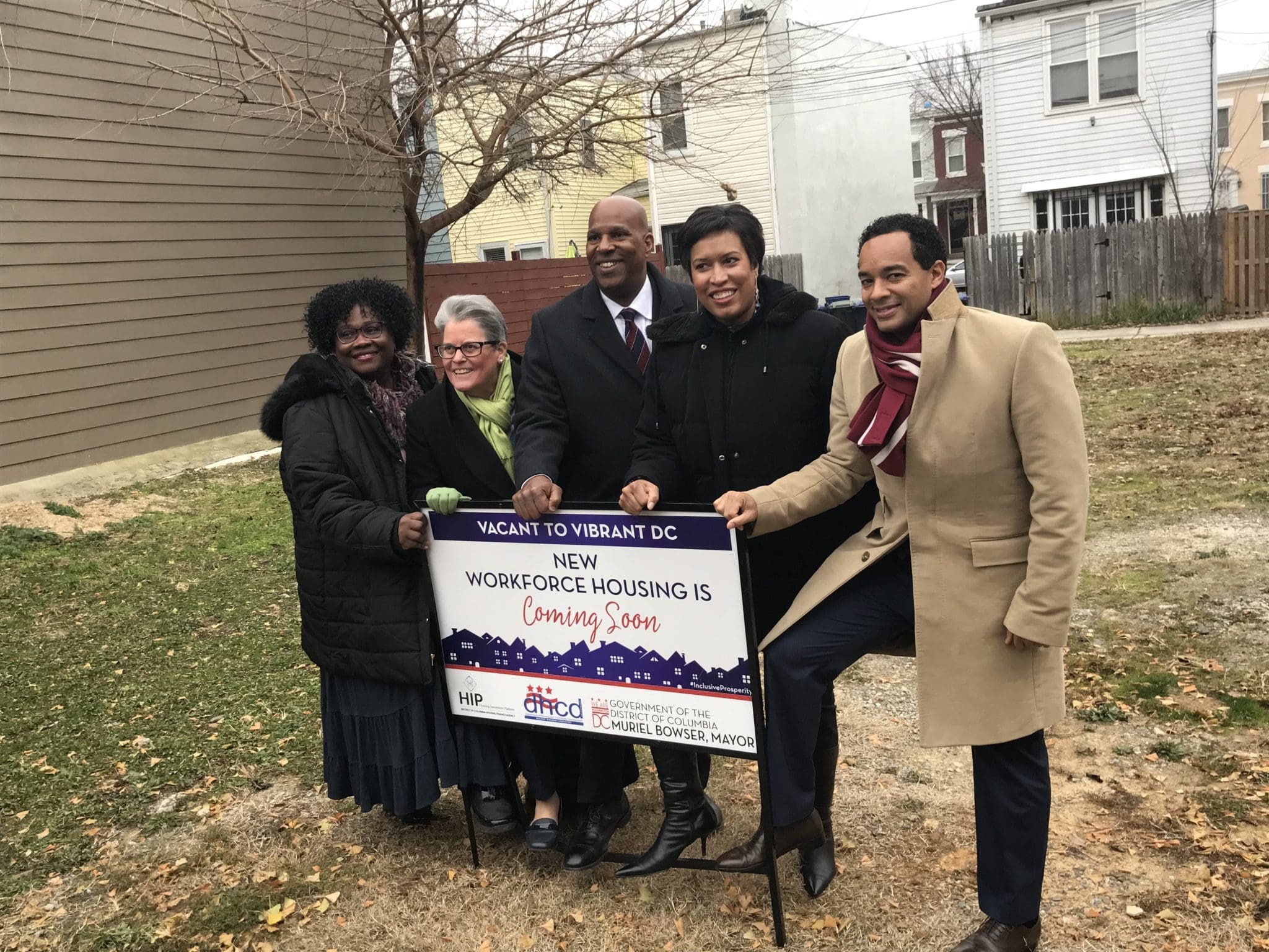 dchfa-vacant2vibrantdc-with-mayor-bowser-min